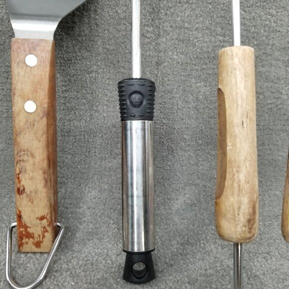 BBQ Grilling Tool Set of LOT 4 Metal Spatula Wood Handle Tongs 2 Tine Long Forks - Picture 8 of 16